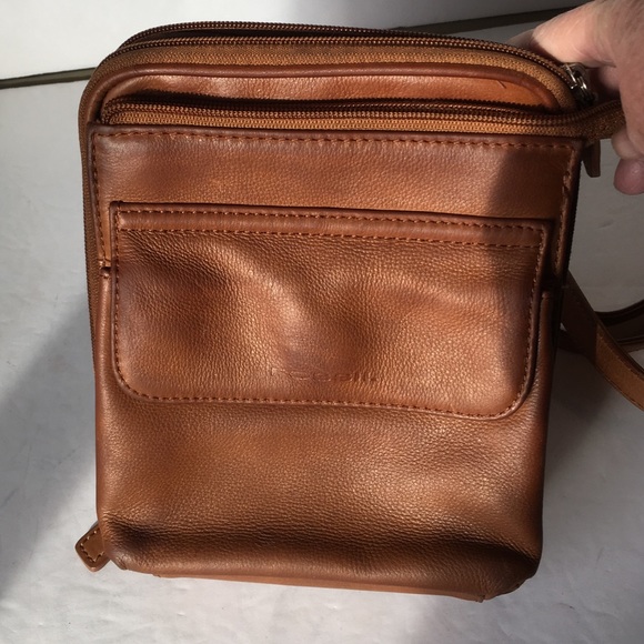 Fossil Handbags - Fossil leather crossbody bag